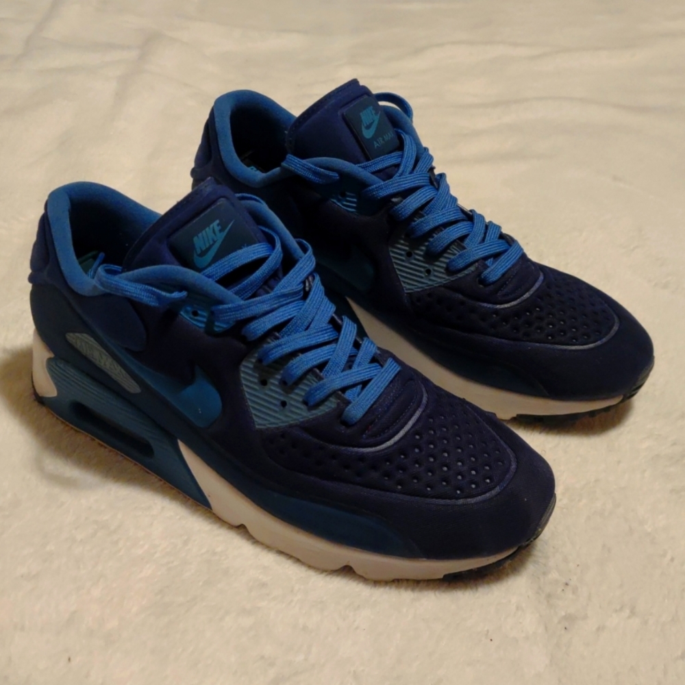 Air max 90 ultra size 10.5